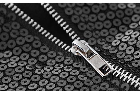 拉鏈拉上的一邊會(huì)散開怎么辦