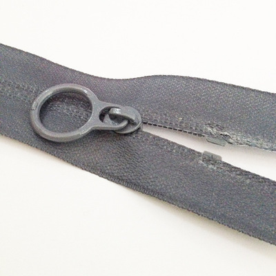 專業(yè)之選 尼龍、樹(shù)脂、金屬拉鏈廠家批發(fā)，上海星利拉鏈為您提供品質(zhì)與價(jià)格的雙重保障